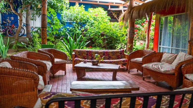 Kaimana Inn Rapa Nui Hanga Roa Exterior foto